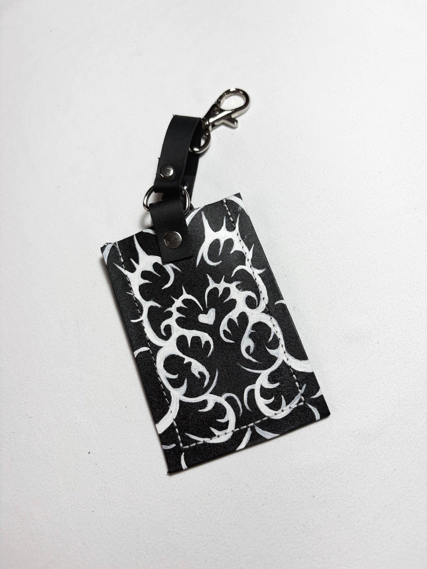 Heart of thorns lighter case